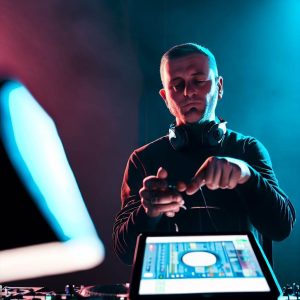 The Best DJ Controllers for iPad